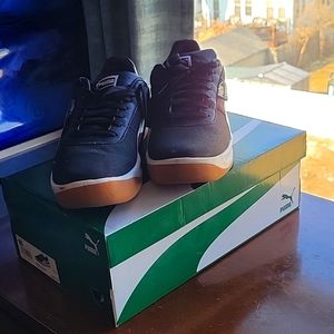 Gently Worn Men's Puma California Casual Leather Sneakers Size 12